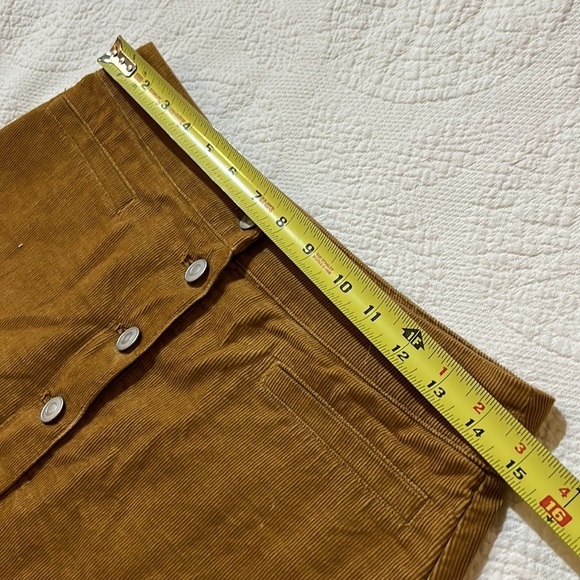 Wilfred Free corduroy button, front skirt. Small - Picture 6 of 11